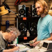 Lodge 49 - galeria zdjęć - filmweb