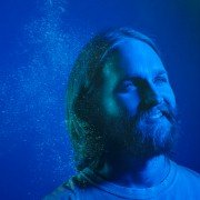 Lodge 49 - galeria zdjęć - filmweb