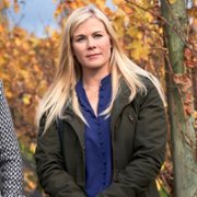 Chronicle Mysteries: Vines That Bind - galeria zdjęć - filmweb