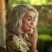 La dernière folie de Claire Darling - galeria zdjęć - filmweb