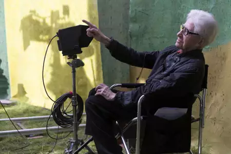 Życie Rileya - galeria zdjęć - filmweb
