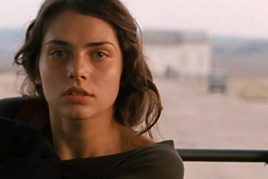 As If I Am Not There - galeria zdjęć - filmweb