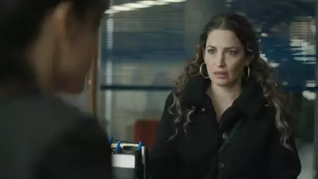 Po złej stronie tor&oacute;w - galeria zdjęć - filmweb