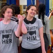 Erin i Aaron - galeria zdjęć - filmweb