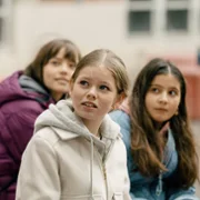Mira - galeria zdjęć - filmweb
