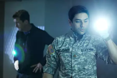 Helix - galeria zdjęć - filmweb