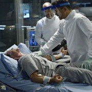Helix - galeria zdjęć - filmweb