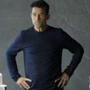 Helix - galeria zdjęć - filmweb