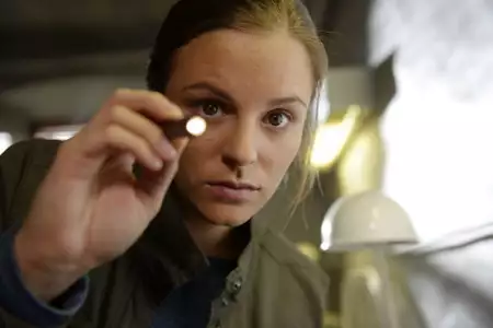 Helix - galeria zdjęć - filmweb