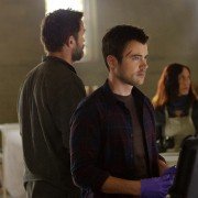 Helix - galeria zdjęć - filmweb