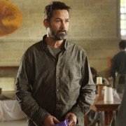 Helix - galeria zdjęć - filmweb