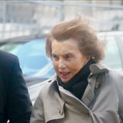 L’affaire Bettencourt: Scandale chez la femme la plus riche du monde - galeria zdjęć - filmweb