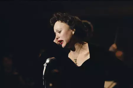Niczego nie żałuję - Edith Piaf - galeria zdjęć - filmweb