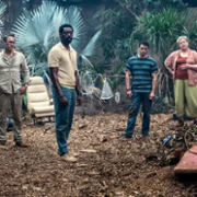 Dziewięć trup&oacute;w w meksykańskiej kostnicy - galeria zdjęć - filmweb