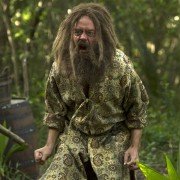 Crossbones - galeria zdjęć - filmweb