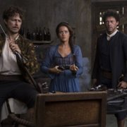 Crossbones - galeria zdjęć - filmweb
