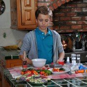 Abner, niewidzialny pies - galeria zdjęć - filmweb