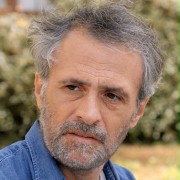 Między Bogiem a Szekspirem 