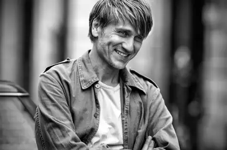 W cieniu kobiet - galeria zdjęć - filmweb