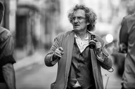 W cieniu kobiet - galeria zdjęć - filmweb