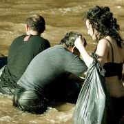 Paraiso Travel - galeria zdjęć - filmweb