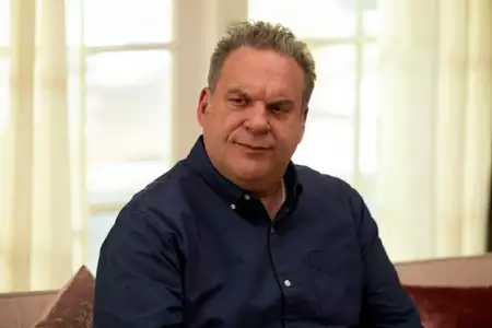 Pohamuj entuzjazm - galeria zdjęć - filmweb
