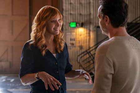 Sezon 3 Odcinek 5 Valerie Lights a Candle