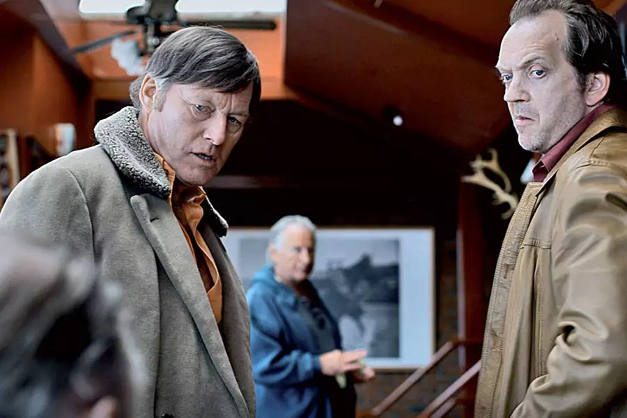 Pewien dżentelmen - galeria zdjęć - filmweb