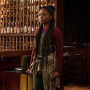 Naomi - galeria zdjęć - filmweb