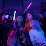 Naomi - galeria zdjęć - filmweb