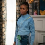 Naomi - galeria zdjęć - filmweb