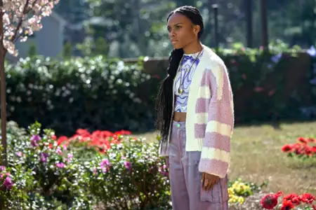Naomi - galeria zdjęć - filmweb