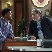 Superior Donuts - galeria zdjęć - filmweb