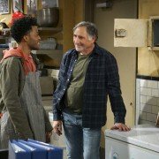 Superior Donuts - galeria zdjęć - filmweb