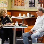 Superior Donuts - galeria zdjęć - filmweb
