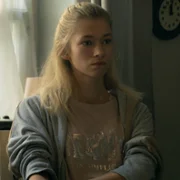 Pati - galeria zdjęć - filmweb
