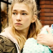 Pati - galeria zdjęć - filmweb