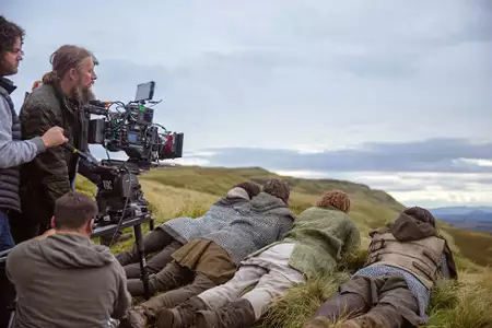 Król wyjęty spod prawa - galeria zdjęć - filmweb