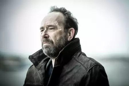 Moloch - galeria zdjęć - filmweb