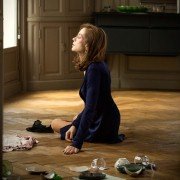 Elle - galeria zdjęć - filmweb