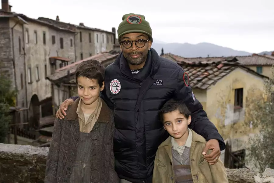 Cud w wiosce Sant Anna - galeria zdjęć - filmweb