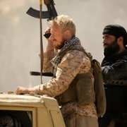 Ziemia niczyja - galeria zdjęć - filmweb