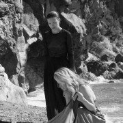Solace - galeria zdjęć - filmweb