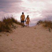 Walking on Sunshine - galeria zdjęć - filmweb