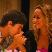 Walking on Sunshine - galeria zdjęć - filmweb