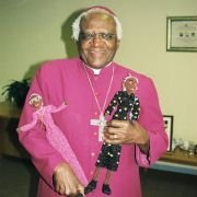 Bigger than Barbie - galeria zdjęć - filmweb