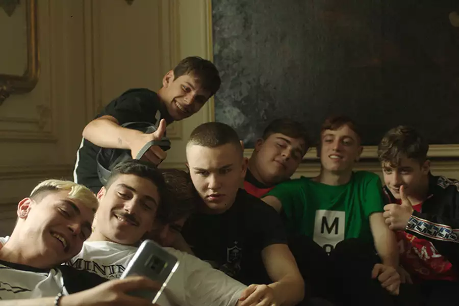 Piranie - galeria zdjęć - filmweb