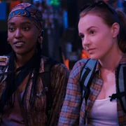 Nie patrz w d&oacute;ł 2 - galeria zdjęć - filmweb