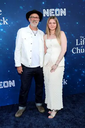 Życie Chucka - galeria zdjęć - filmweb