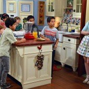 Liv and Maddie - galeria zdjęć - filmweb